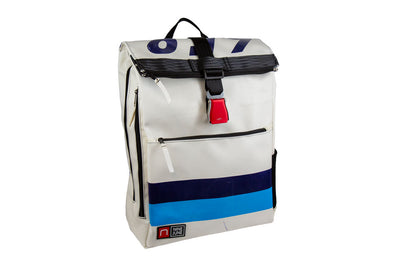 ADVENTURER (35L) - sac à dos en bâches de camion recyclées - Swiss made -