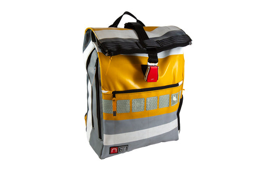 sac à dos nine june swiss made bâche de camion recyclée adventurer 25 litres
