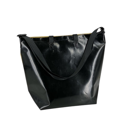 nine June, bâches, camion, suisse made, recyclage, upcycling, shopper, sac, tote bag, sac à dos, backpack,backpacks.