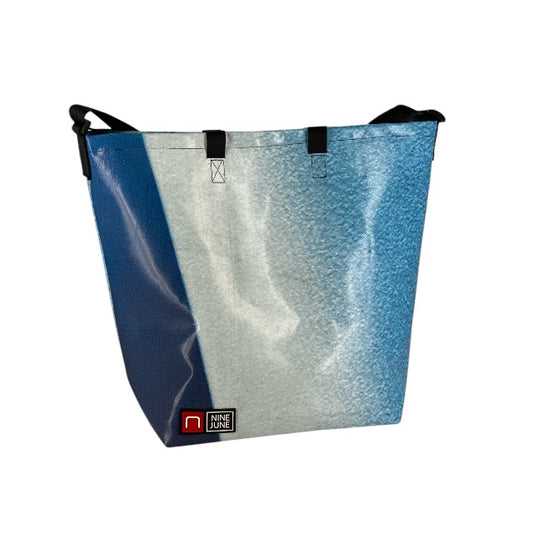 nine June, bâches, camion, suisse made, recyclage, upcycling, shopper, sac, tote bag, sac à dos, backpack,backpacks.