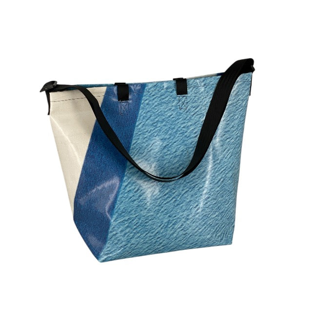 nine June, bâches, camion, suisse made, recyclage, upcycling, shopper, sac, tote bag, sac à dos, backpack,backpacks.