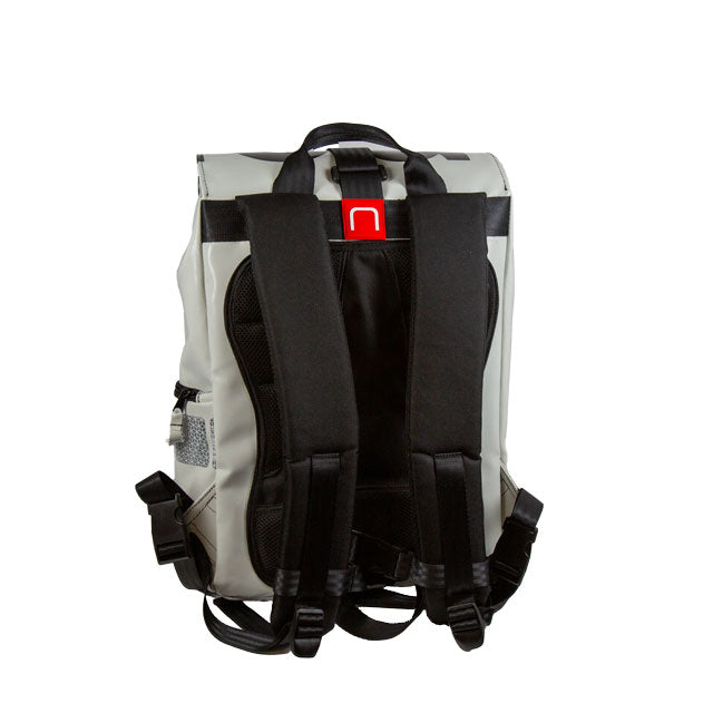 sac à dos nine june swiss made bâche de camion recyclée nomad 25 litres