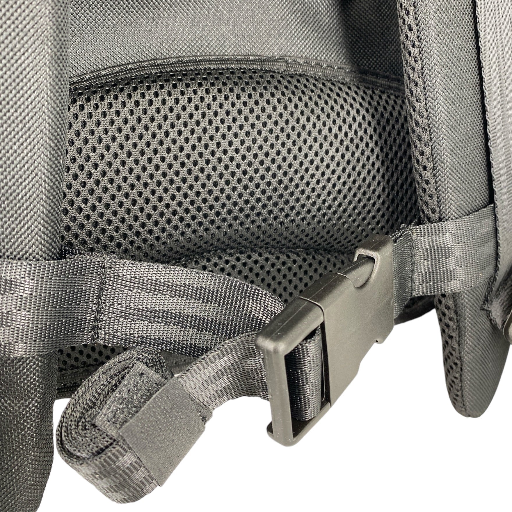 sac à dos nine june swiss made bâche de camion recyclée adventurer 25 litres
