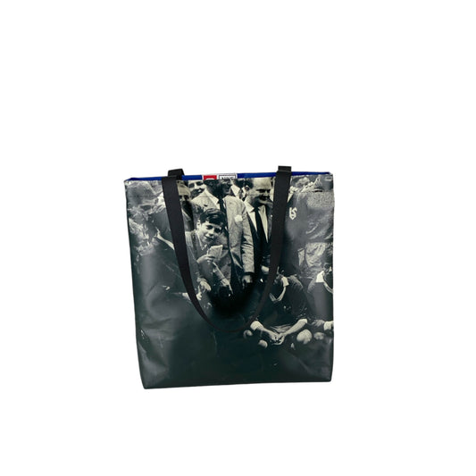 nine June, bâches, camion, suisse made, recyclage, upcycling, shopper, sac, tote bag, sac à dos, backpack,backpacks. lausanne sports, ls, cabas, sac à commissions. 