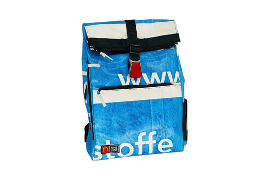 sac à dos nine june swiss made bâche de camion recyclée nomad 25 litres.swiss made, recycling, upcycling, tructarpaunlin, backpack, adventurer