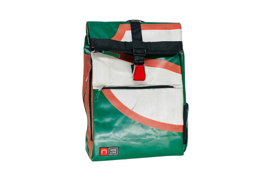 sac à dos nine june swiss made bâche de camion recyclée nomad 25 litres.swiss made, recycling, upcycling, tructarpaunlin, backpack, adventurer