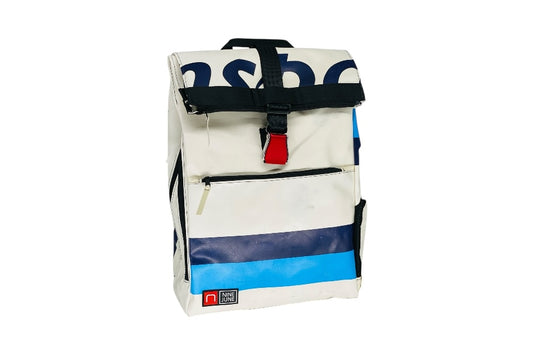sac à dos nine june swiss made bâche de camion recyclée nomad 25 litres.swiss made, recycling, upcycling, tructarpaunlin, backpack, adventurer