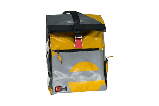 sac à dos nine june swiss made bâche de camion recyclée nomad 25 litres.swiss made, recycling, upcycling, tructarpaunlin, backpack, adventurer
