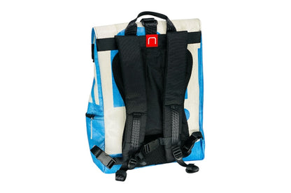 sac à dos nine june swiss made bâche de camion recyclée nomad 25 litres.swiss made, recycling, upcycling, tructarpaunlin, backpack, adventurer