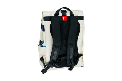 sac à dos nine june swiss made bâche de camion recyclée nomad 25 litres.swiss made, recycling, upcycling, tructarpaunlin, backpack, adventurer