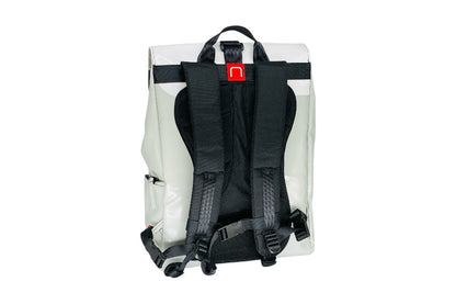 sac à dos nine june swiss made bâche de camion recyclée nomad 25 litres.swiss made, recycling, upcycling, tructarpaunlin, backpack, adventurer